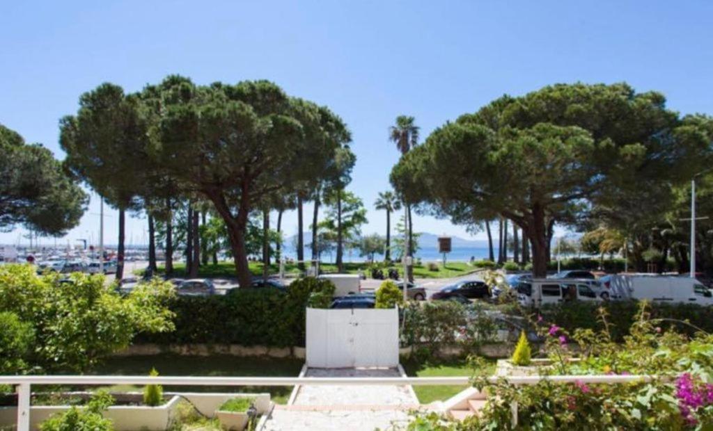 Superbe Appartement Vue Mer Pointe Croisette Cannes Buitenkant foto